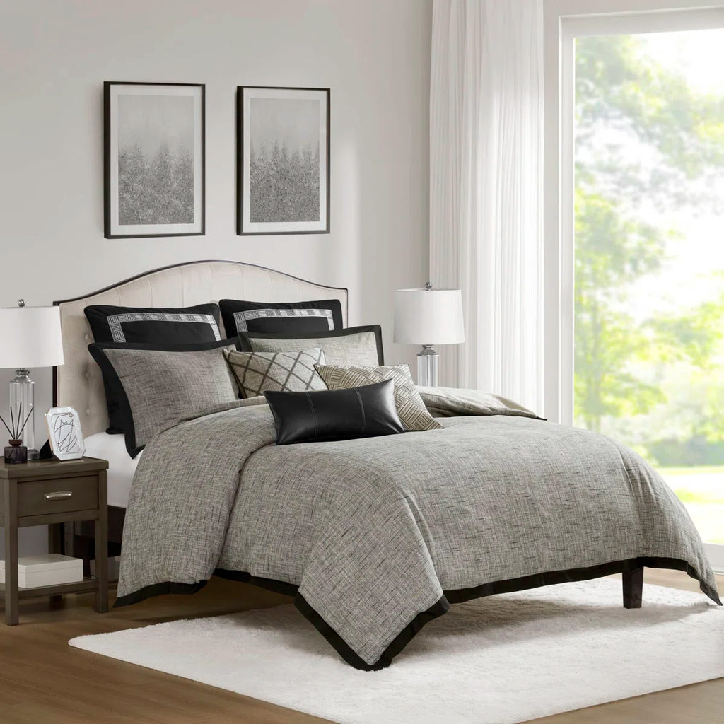 Reed Elegance Luxury Jacquard Comforter Set