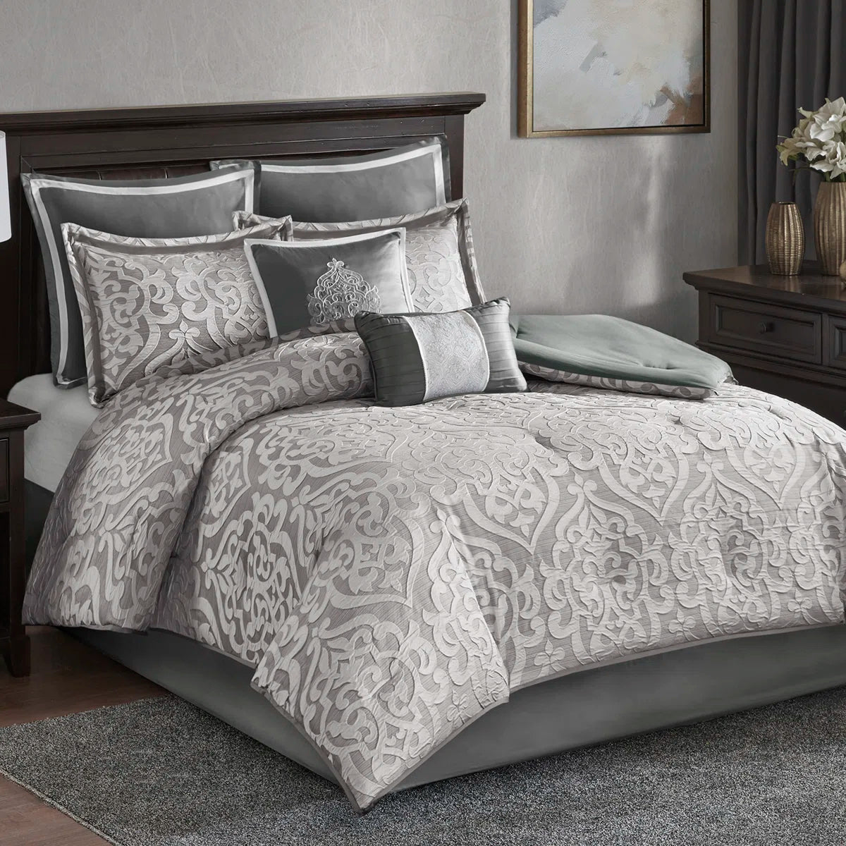 Odette Luxury 8 Piece Jacquard Comforter Set